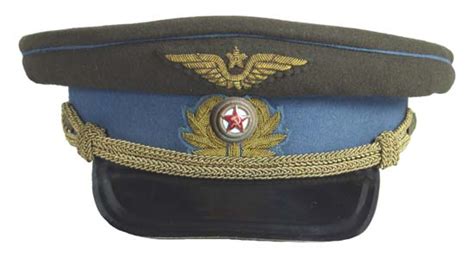 Введена приказом Наркома обороны СССР № 212 от 13 июля 1940 года.