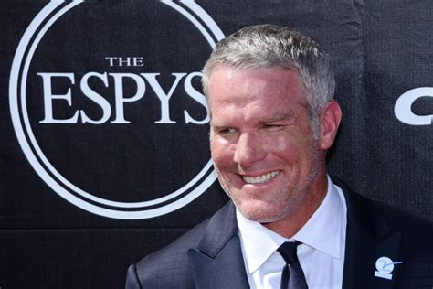 Brett Favre inducted into Packers Hall of Fame - UPI.com