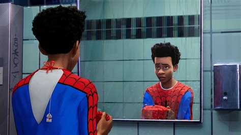 Review Spider Man Into The Spider Verse Geeks Under Grace