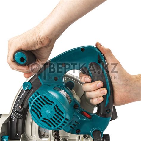 Погружная дисковая пила Makita SP6000J купить в Алматы, цена оптом и в ...