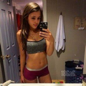 Beautiful Sexy Teen Selfies 3 Tumblr C4234986b33d4df7bf7c21031fd4c888 05ce68cf 500 Porn Pic