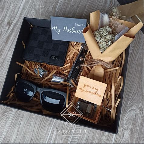 Jual Blissbox Black Brown Hampers Gift Box Kado Ultah Kado Wisuda