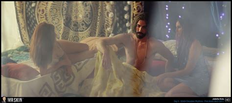 Naked Juliette Kida In Day 5