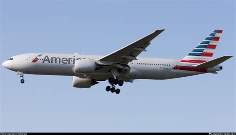 N795AN American Airlines Boeing 777 223ER Photo By RobertLN ID