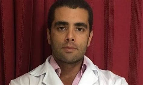 Defesa de médico conhecido como Doutor Bumbum diz que condenação é