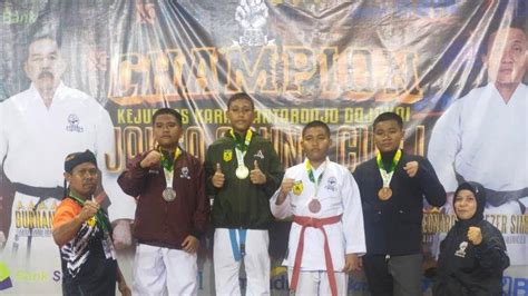 Berangkat Pakai Biaya Sendiri Atlet Karate Gojukai Sulbar Sabet 13