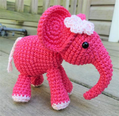 25 Free Crochet Elephant Patterns (Amigurumi Pattern)