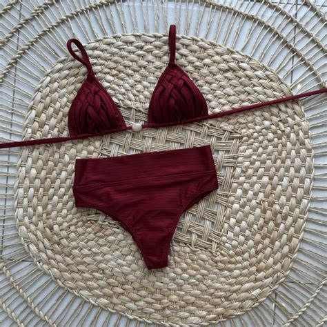 Biquíni Liso Cortininha Macramê Hot Pants Vermelho Escuro Elly Modas