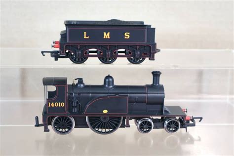 Hornby R Dcc Ready Lms Caledonian Single Class Locomotive