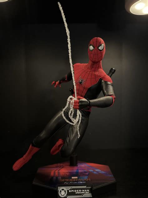 Just Got My First Hot Toy R Hottoys