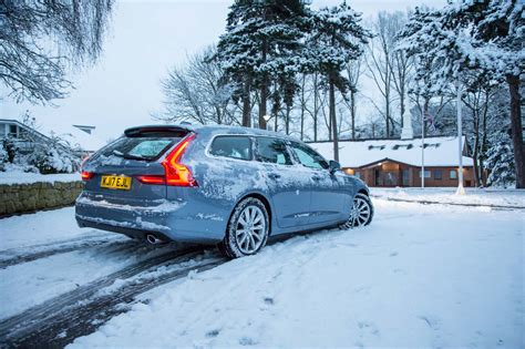 Volvo V D Momentum Review