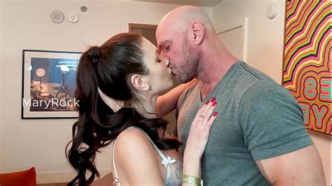 Johnny Sins And Alyx Star Search XVIDEOS