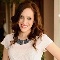 Samara Weaving And Carly Chaikin In Nude And Sex Scenes Celebrity Celebrity Porn Xhamster