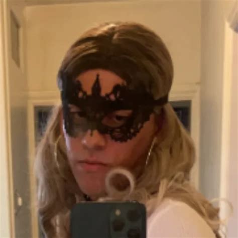 Sissy Cocksucker Having Fun With BBC Shemale Ladyboy Porn Feat LizzyTheLatinaSissy XHamster