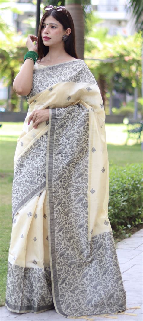 Casual Party Wear White And Off White Color Raw Silk Fabric Saree