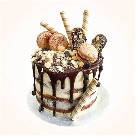 Naked Chocolate Cake