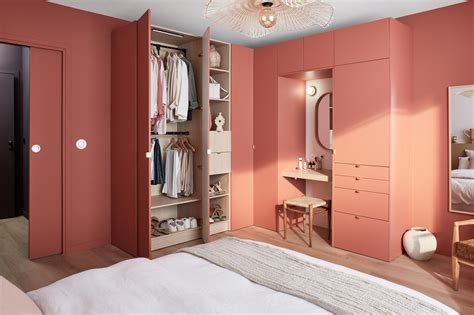 Un Dressing Terracotta Dans Une Chambre Parentale Leroy Merlin