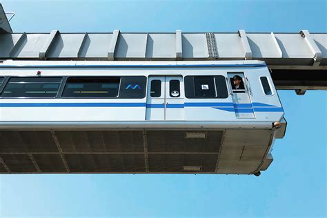 Shonan Monorail Identity on Behance