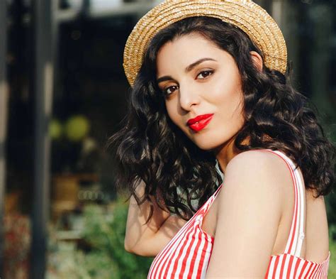 HyeSingles | Armenian Dating & Chat for Armenian Women & Men