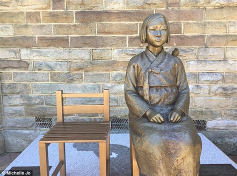 Japanese Say Korean Sex Slave Statue Promotes Animosity Daily Mail