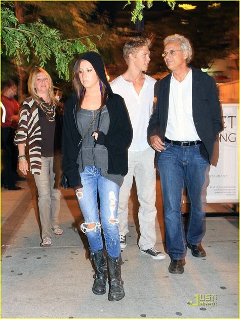 Full Sized Photo Of Ashley Tisdale Austin Butler Dinner Ashley