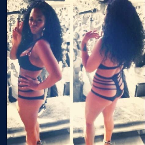10 Hot Sexy Tae Heckard Bikini Pics