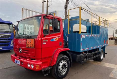 Mb 1718 4X2 2011/2011 Comboio em Cravinhos SP à venda. Compre 868044