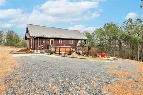 NC Mountain Cabin Estate For Sale