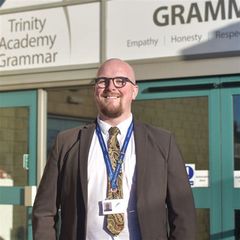 Grammar teachers react to how people use investment in a sentence 26