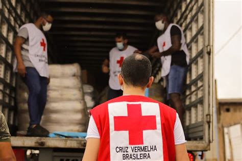 Portugu S Do Brasil Cruz Vermelha Brasileira Envia Mais De