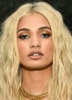 Naked Josephine Langford In After Chapter