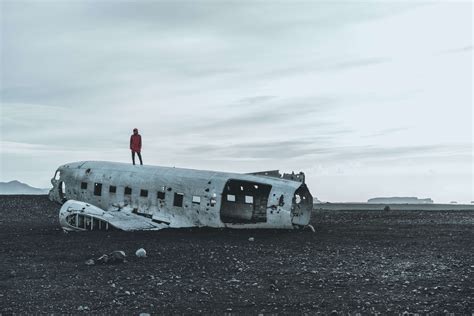 Unbelievable survivors of plane crashes - AeroTime