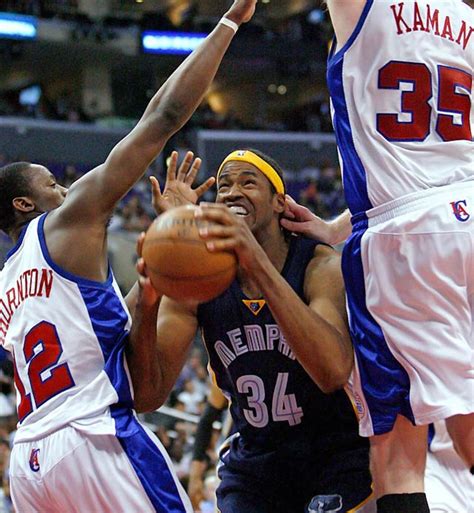 Jason Collins Nba S First Openly Gay Player Announces His Retirement Sports Illustrated