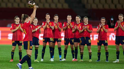 Día Internacional Del Fútbol Femenino Del éxito De España Al Sueño De