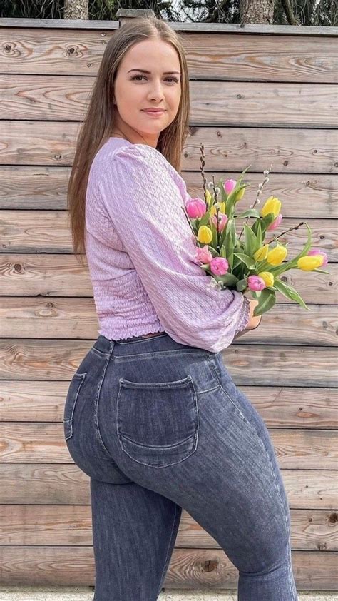 Who Is She Big Ass In Jeans Pants Reply Namethatporn