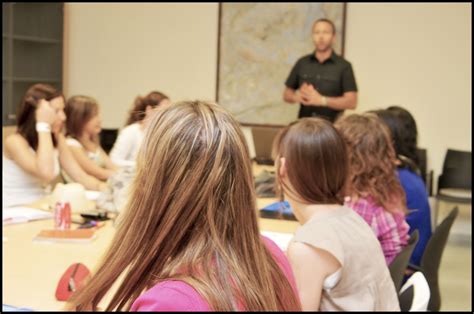 12 Máster Universitario Terapia Psicológica con Niños y Adolescentes