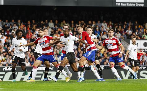 ¿Quiénes son los narradores y comentaristas del Cádiz vs Granada en