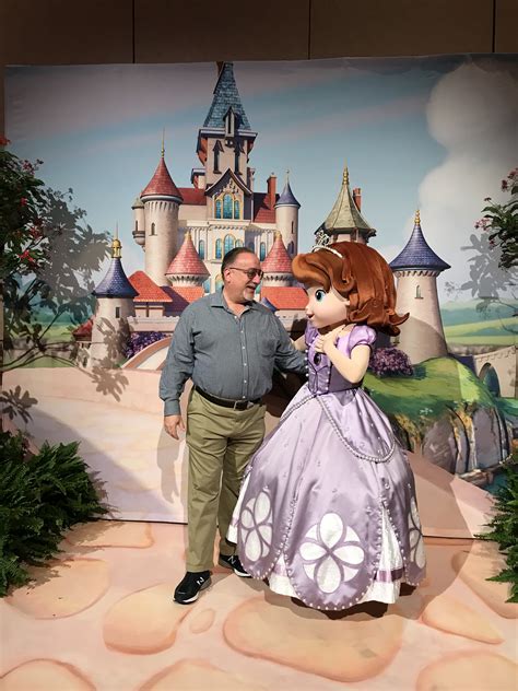 Disney Characters And Me W Linky Part 3 Disneysmmc WaltDisneyWorld Ad Gay NYC Dad