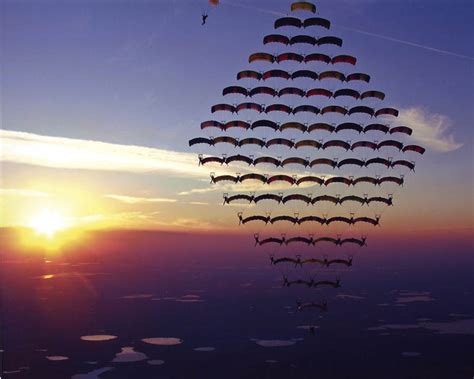 Picture of the Day: Diamond in the Sky » TwistedSifter