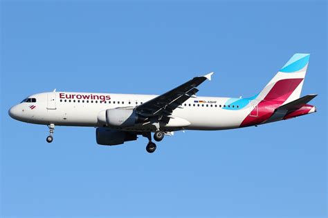 Eurowings Airbus A320 214 D ABHF Oliver Hendrich Flickr