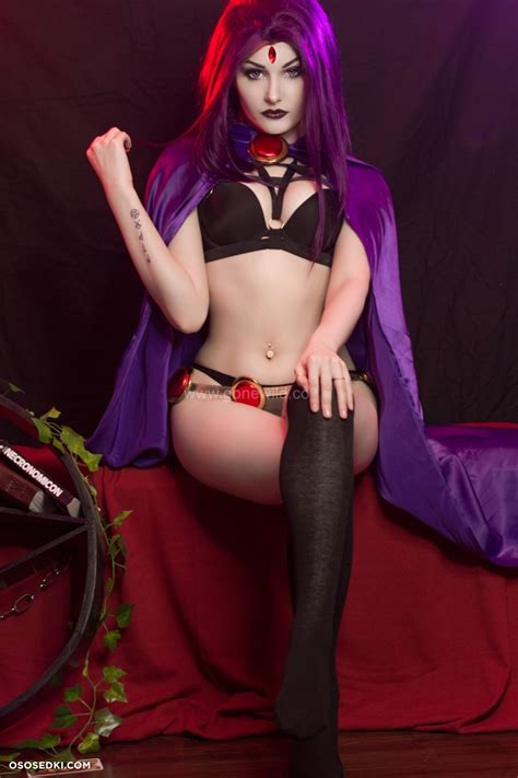 Modelo Ri Care Ricare En Cosplay Raven De Dc Comics Fotos