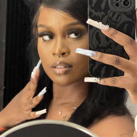 Subscribe to my YouTube to watch my ENTIRE 365 day Travel documentary