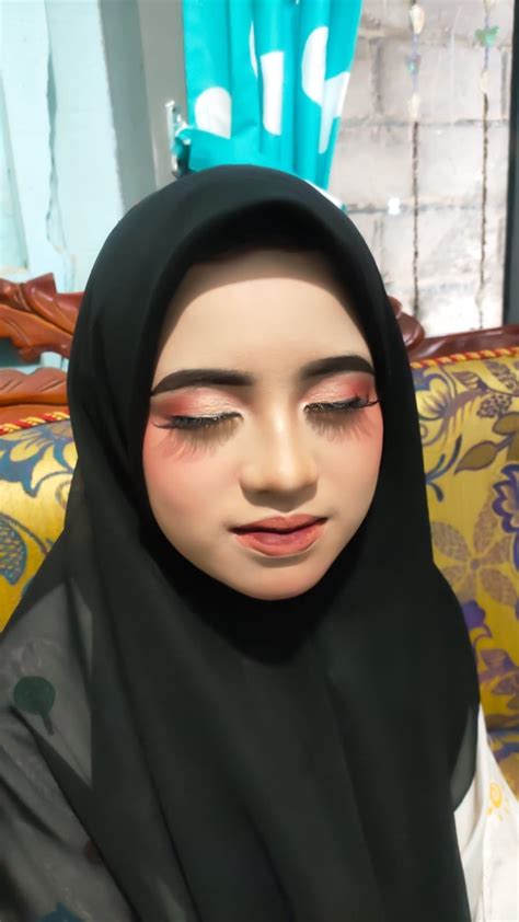 Jasa Make Up Wisuda Dan Make Up Lamaran