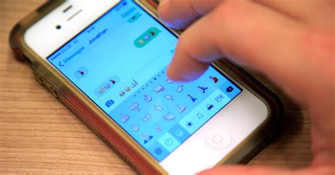 Emoji Users Have More Sex Says Study Manchester Evening News