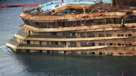 Costa Concordia How The Disaster Unfolded World News Sky News