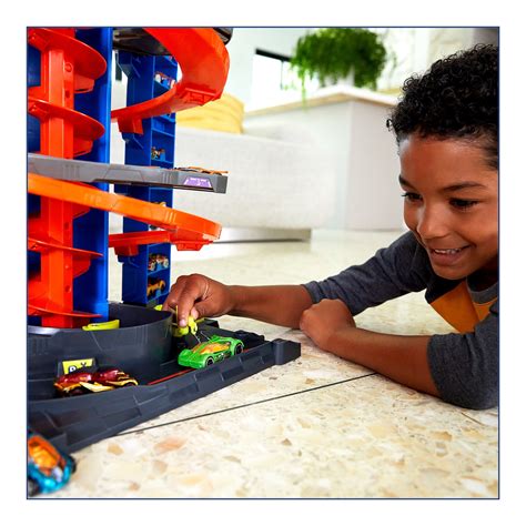 Hot Wheels Mega Garaj Oyun Seti GTT Toyzz Shop