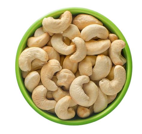 Dried And Whole 2 1 Inches Commonly Cultivated Raw Cashew Nuts At 750