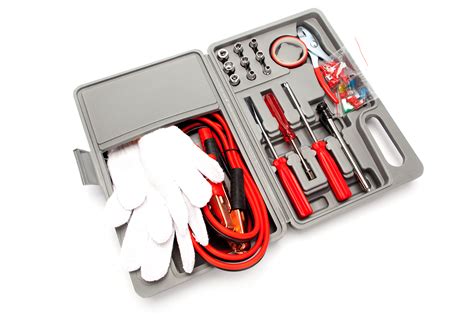 Инструменты для машины: 10 лучших наборов инструментов для автомобиля ...