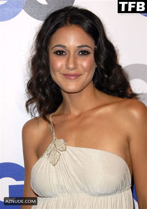 Emmanuelle Chriqui Nude Photos Collection Aznude