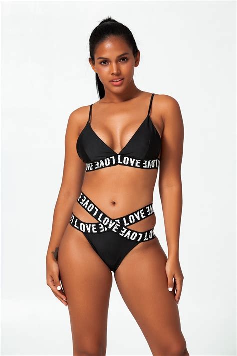 China Summer Outdoor Women Sexy Letters Sport Bikini Black Seamless Letters Bra Set China